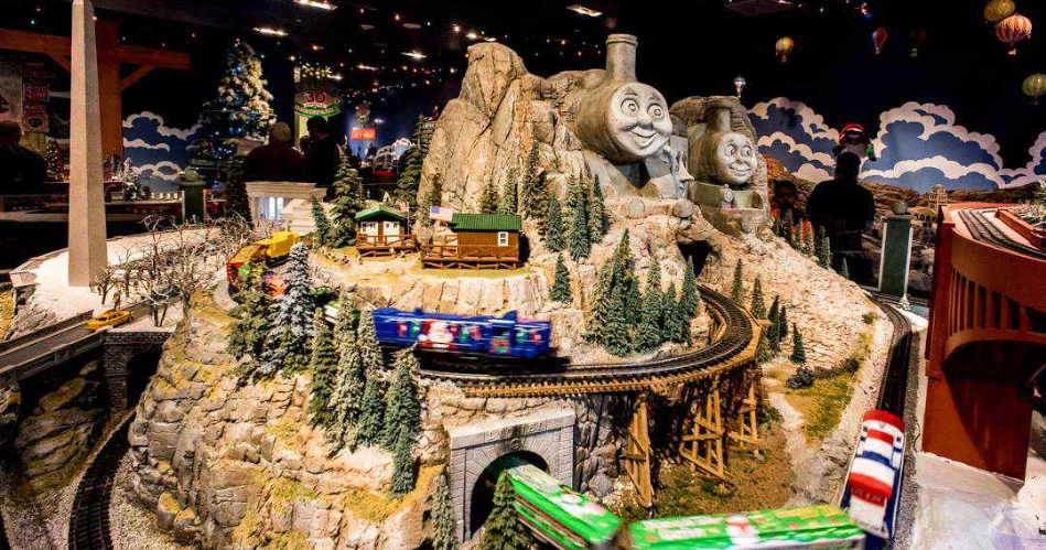 10 Best Christmas and Holiday Attractions in Dallas