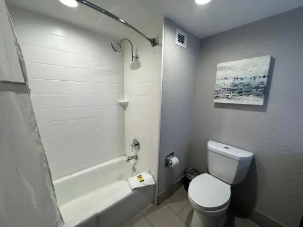 Comfort Inn Dallas North Love Field Airport 10